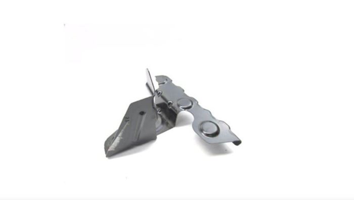 ÖN ÇAMURLUK BRAKETİ SAĞ X1 E84 2008- resmi