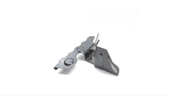ÖN ÇAMURLUK BRAKETİ SOL X1 E84 2008- resmi