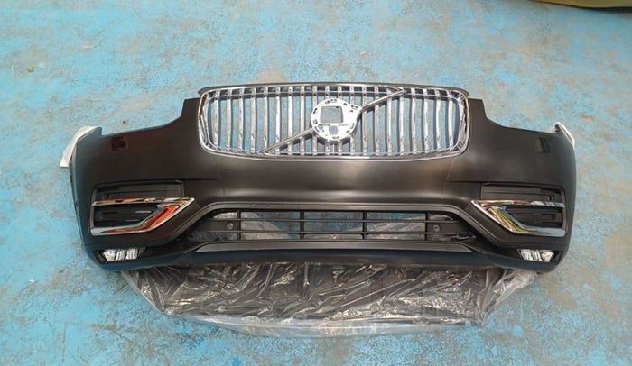 ÖN TAMPON SETİ KOMPLE XC90 2022- resmi