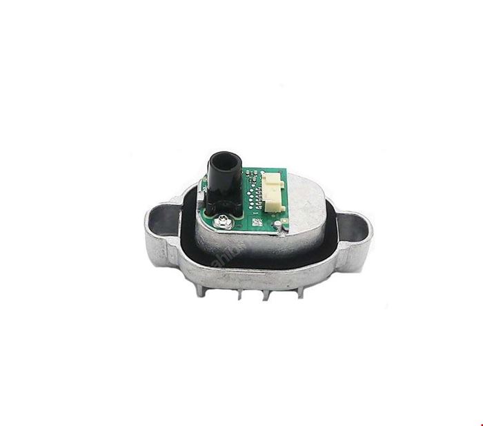 ÖN FAR LED MODÜLÜ F30 LCI 2015- resmi