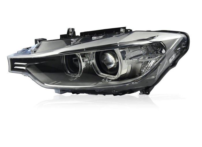 ÖN FAR SOL ( YAN SANAYİ ) F30 2012- resmi