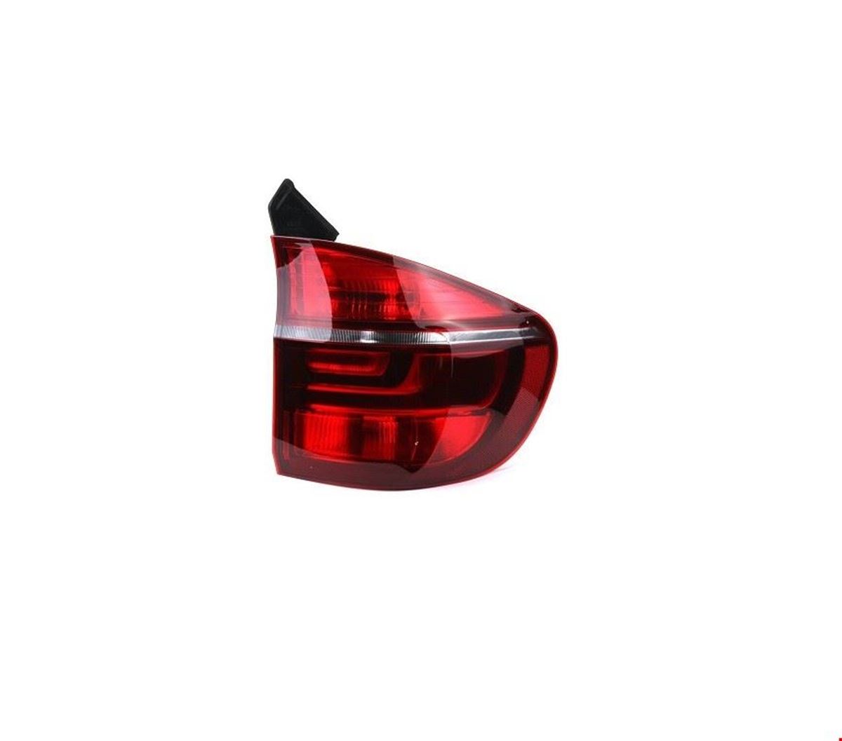 DIŞ STOP LAMBASI SAĞ E70 2011- resmi