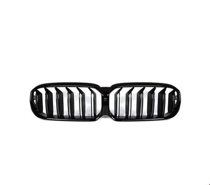 ÖN PANJUR TAKIMI M5 F90 (PIANO BLACK) G30 2020- resmi