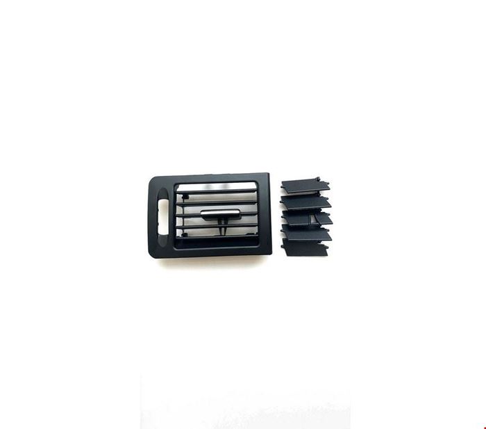 ÖN GÖĞÜS HAVALANDIRMA IZGARA SOL W204 2007- resmi