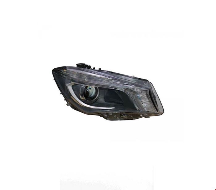 ÖN FAR SAĞ ( XENON ) W117 CLA 2013- resmi