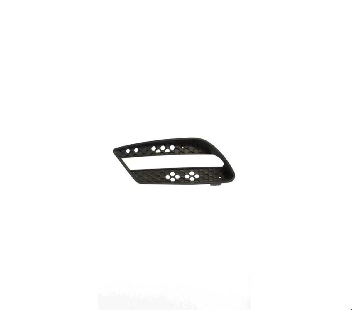 LED SİS FAR KAPAĞI SAĞ ( AMG ) W204 2007- resmi