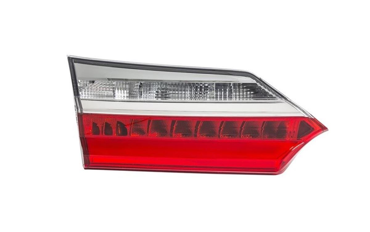 STOP LAMBASI İÇ (LED) SOL COROLLA 2017- resmi