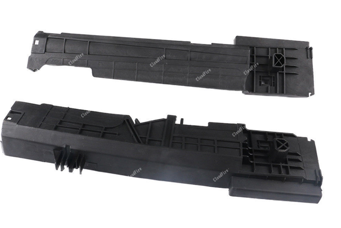 RADYATÖR YAN BAKALİTİ SAĞ F30 2012- resmi