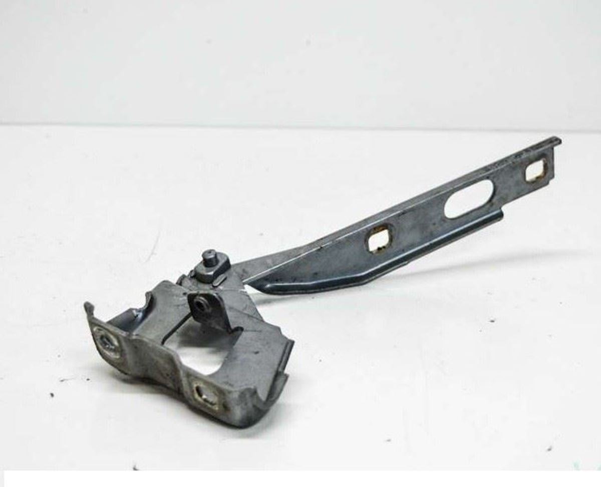 MOTOR KAPUT MENTEŞESİ SAĞ A4 2009- resmi